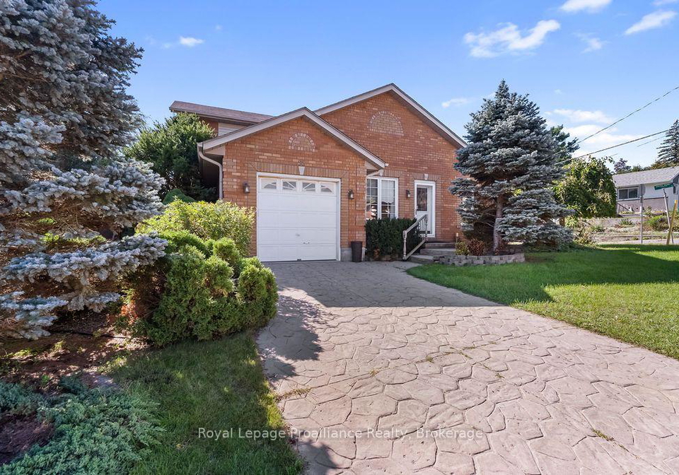 95-mill-street-quinte-west-ontario-x13789540