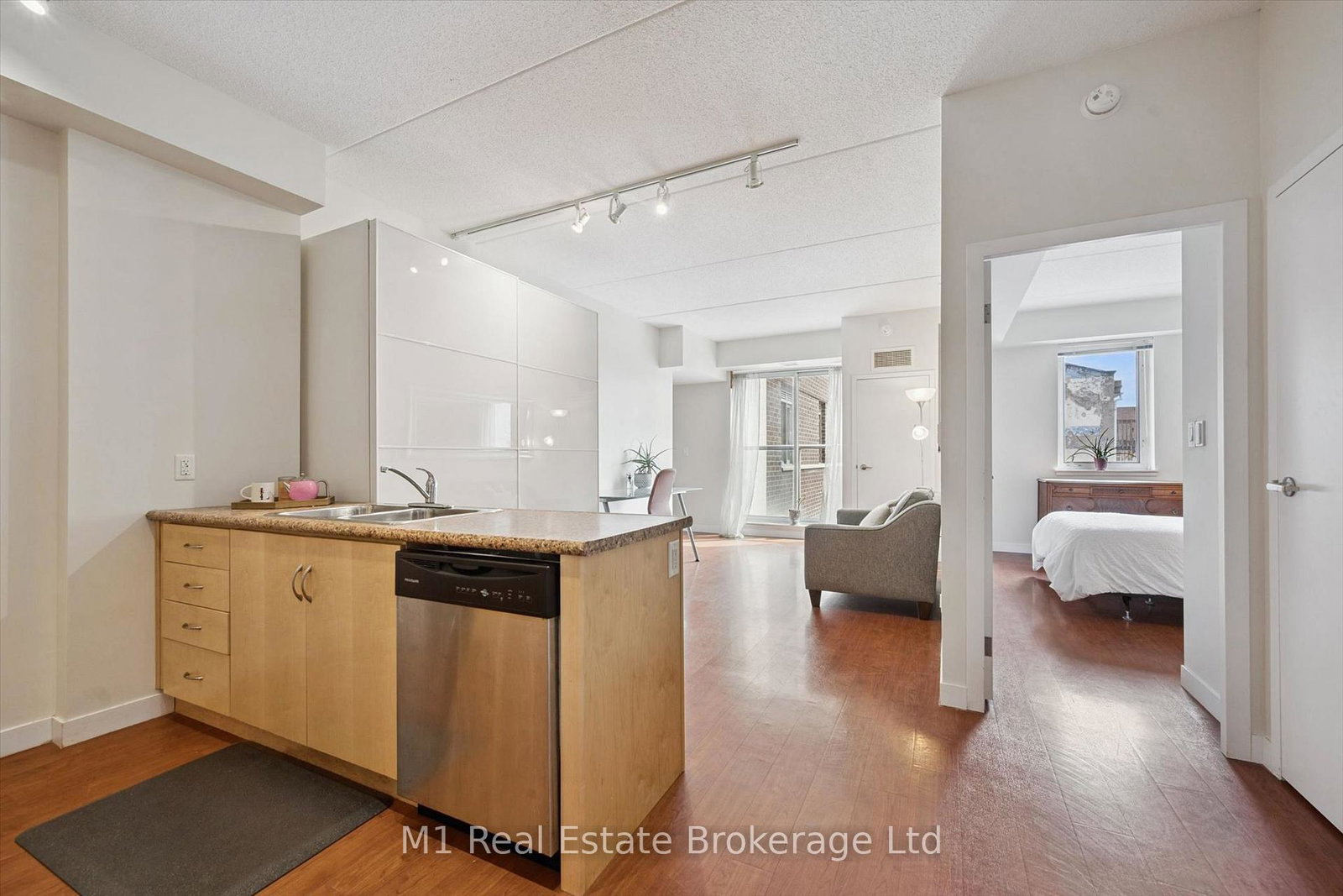 5-gordon-street-guelph-ontario-x13789616