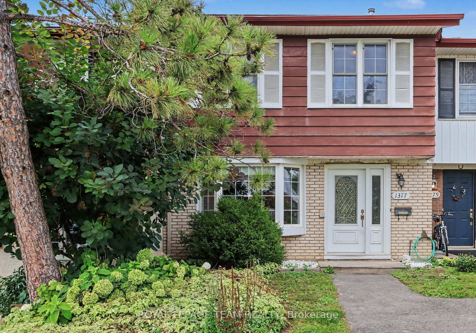 1377-guthrie-street-ottawa-ontario-x13789620