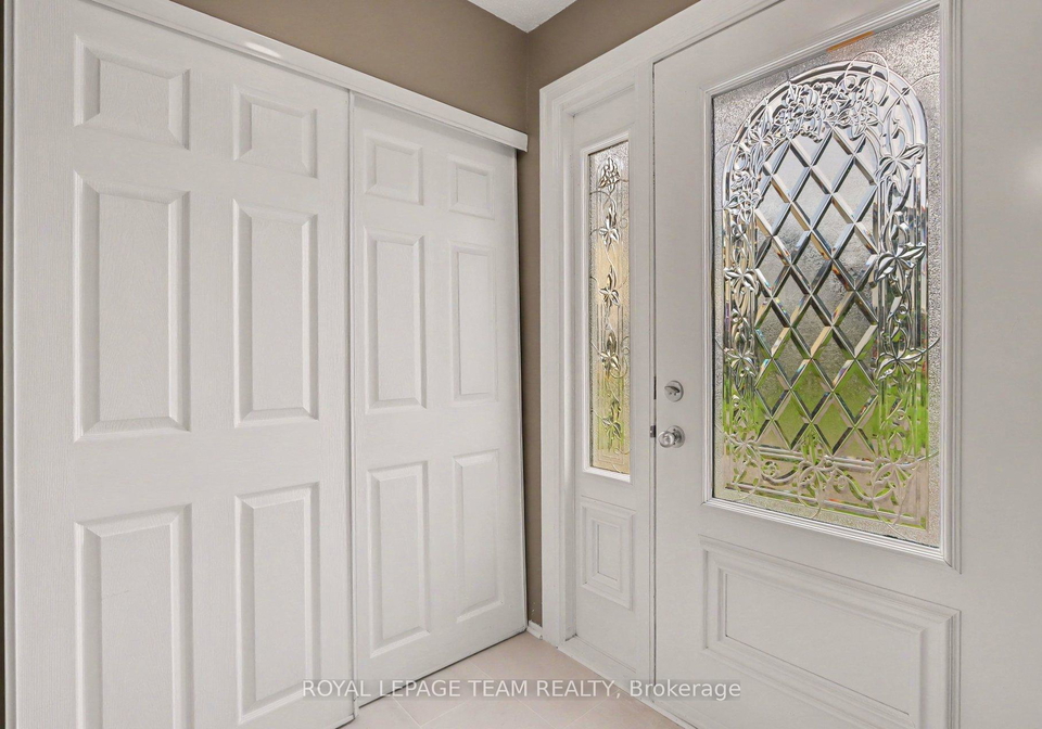 1377-guthrie-street-ottawa-ontario-x13789620