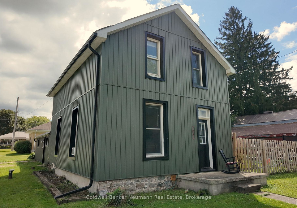 2056-mill-street-e-howick-ontario-x13789860