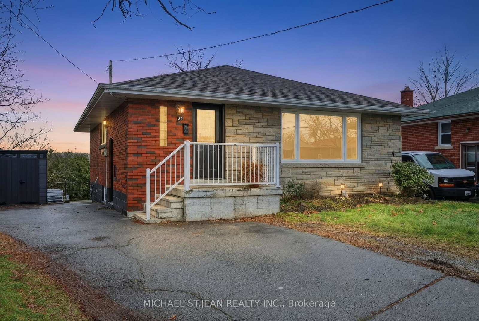 20-nelligan-place-hamilton-ontario-x13789924