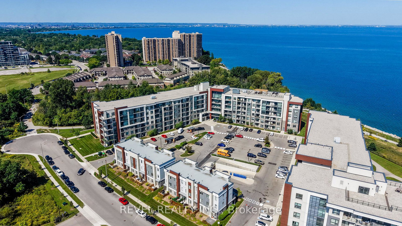 125-shoreview-place-hamilton-ontario-x13790108