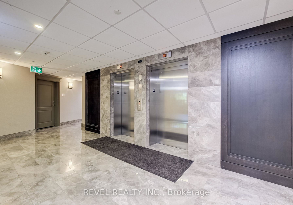 125-shoreview-place-hamilton-ontario-x13790108