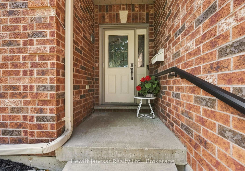 106-kingfisher-avenue-woodstock-ontario-x13790198