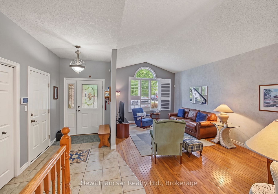 106-kingfisher-avenue-woodstock-ontario-x13790198