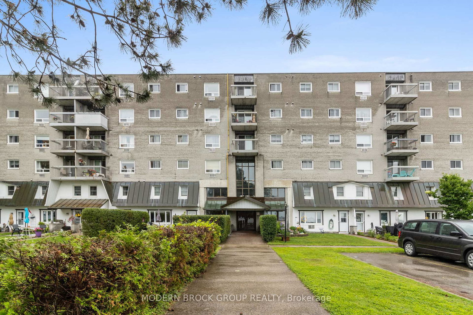 235-water-street-prescott-ontario-x13790216