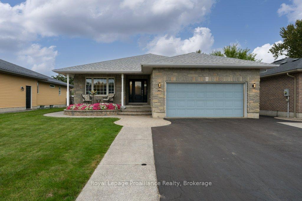 16-forest-valley-drive-quinte-west-ontario-x13790314
