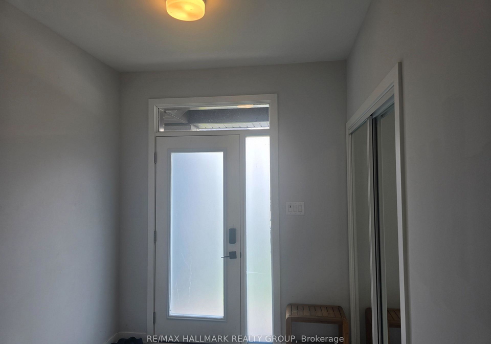 646-fenwick-way-ottawa-ontario-x13790378