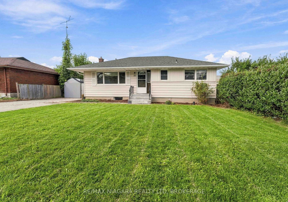 29-glengarry-road-st-catharines-ontario-x13790424
