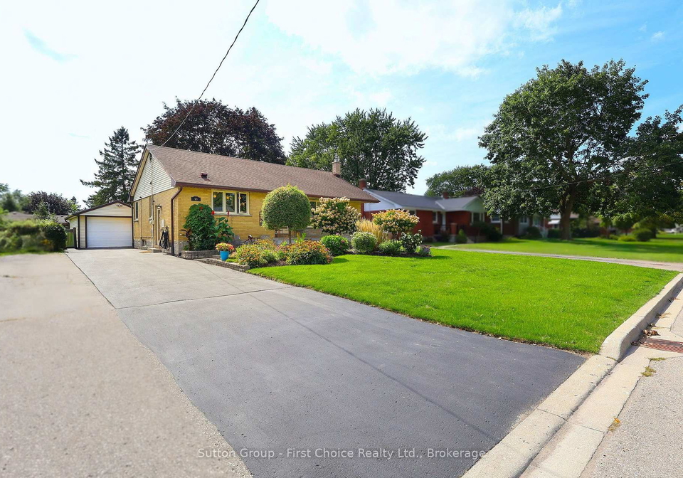 59-easson-street-stratford-ontario-x13790458