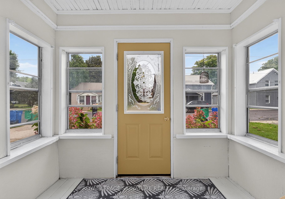 214-edward-street-north-huron-ontario-x13790616
