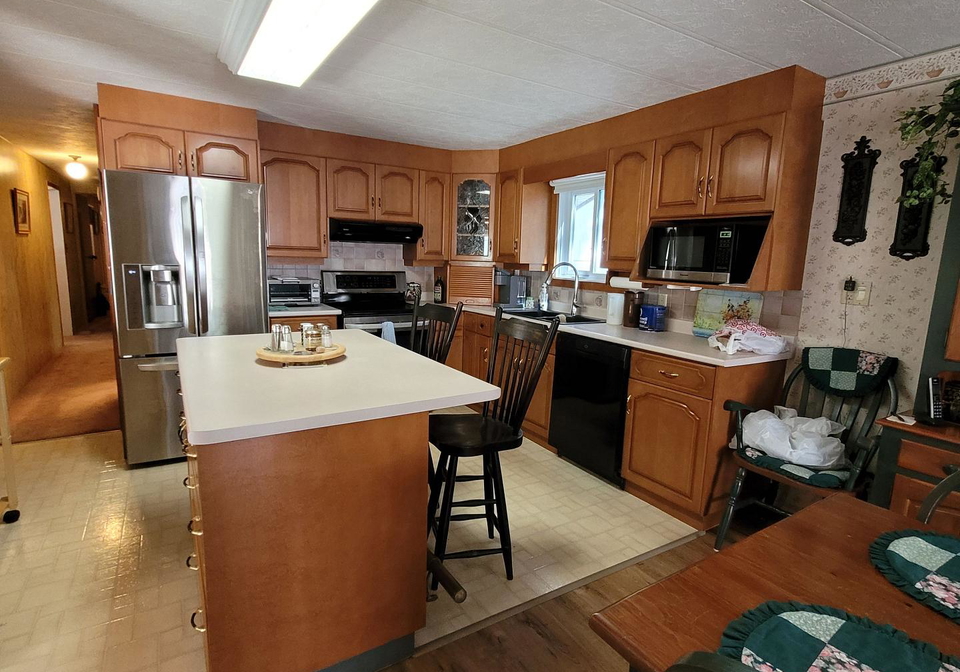 9839-lakeshore-road-lambton-shores-ontario-x13790798