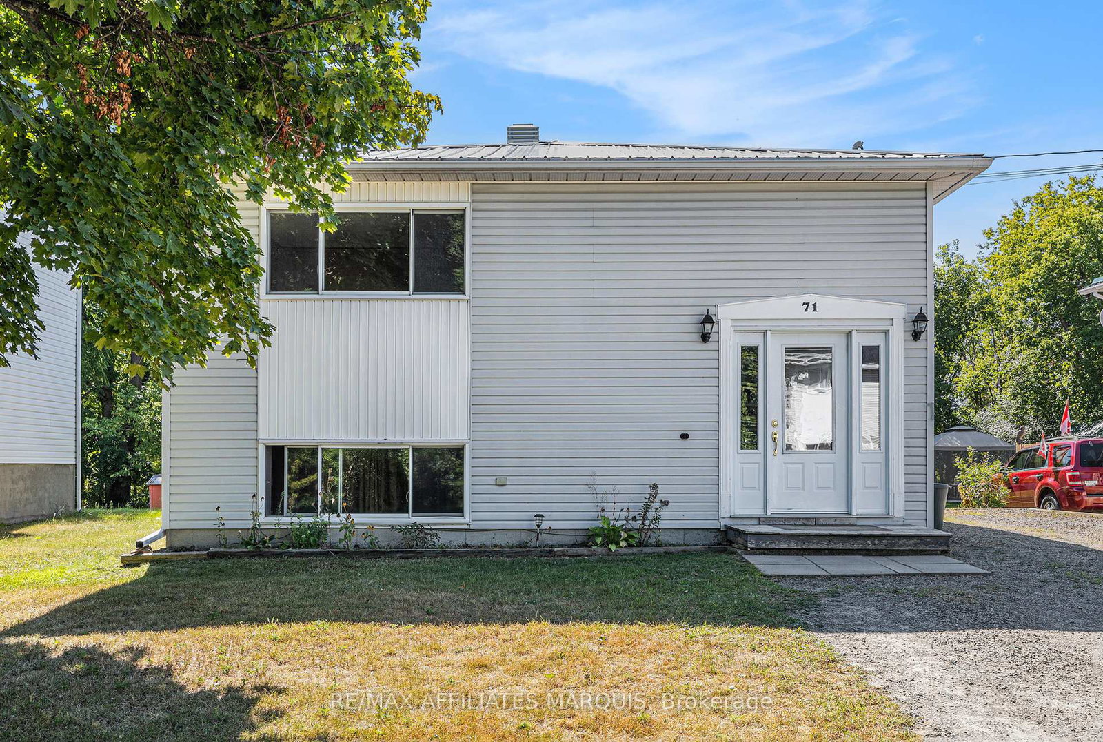 71-stephen-street-smiths-falls-ontario-x13790848