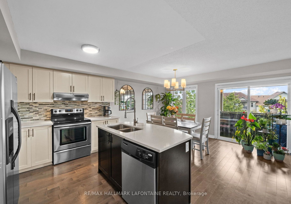 585-stonefield-private-ottawa-ontario-x13790900