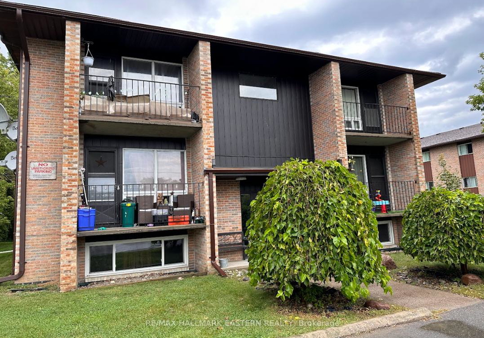 106-lansdowne-street-peterborough-ontario-x13790994