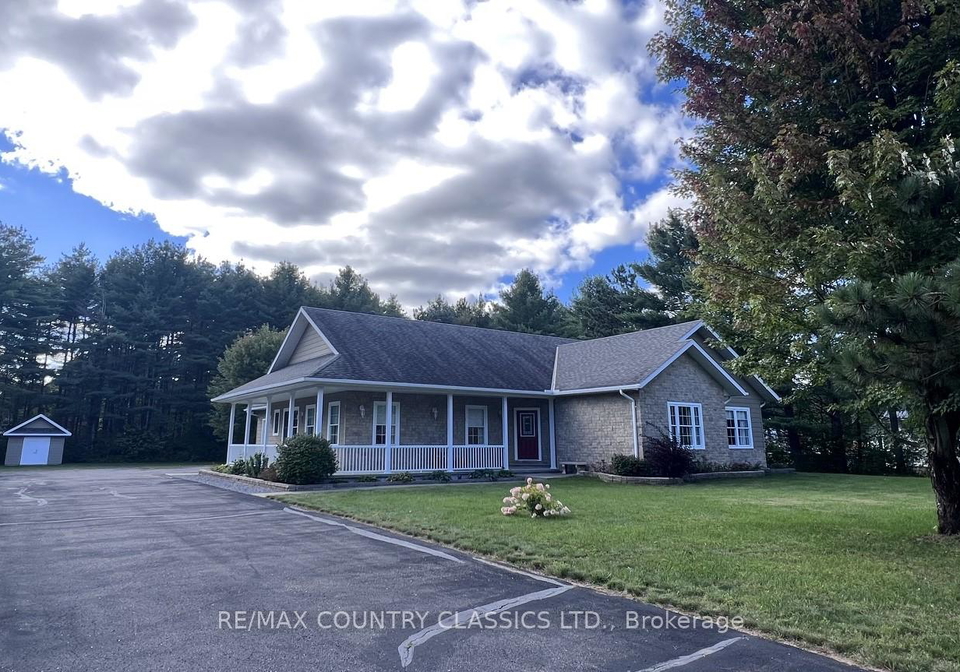 18-wilson-lane-hastings-highlands-ontario-x13791014