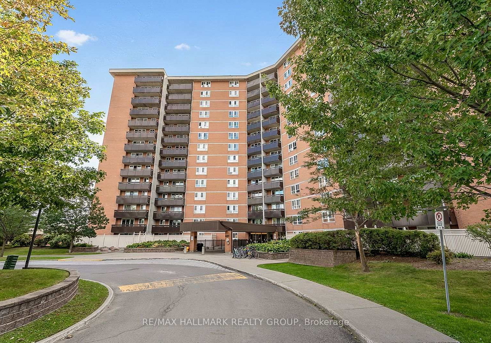 2000-jasmine-crescent-ottawa-ontario-x13791434
