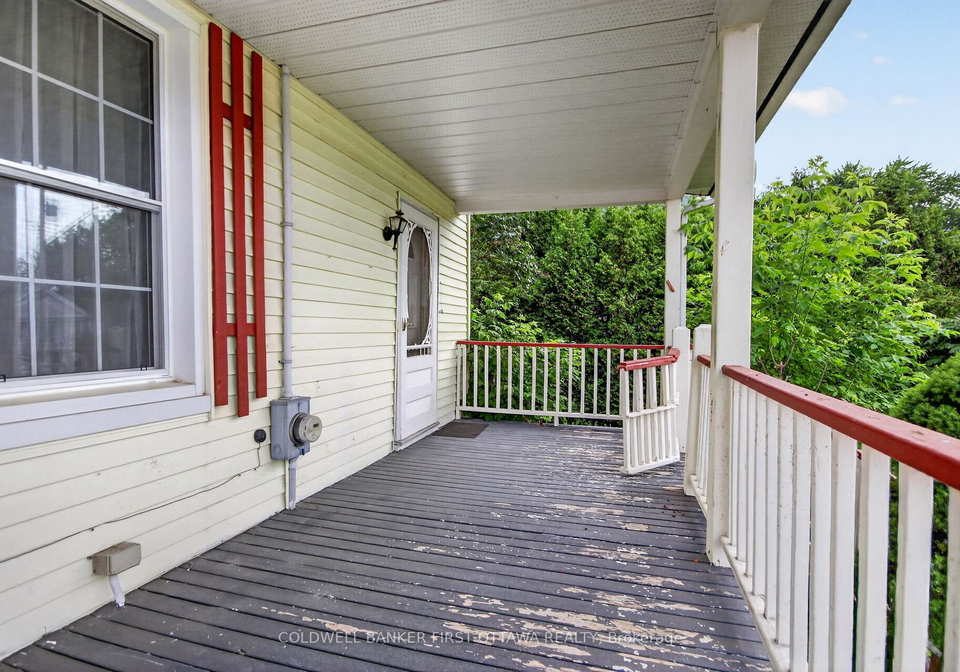 9-maud-street-south-dundas-ontario-x13791460
