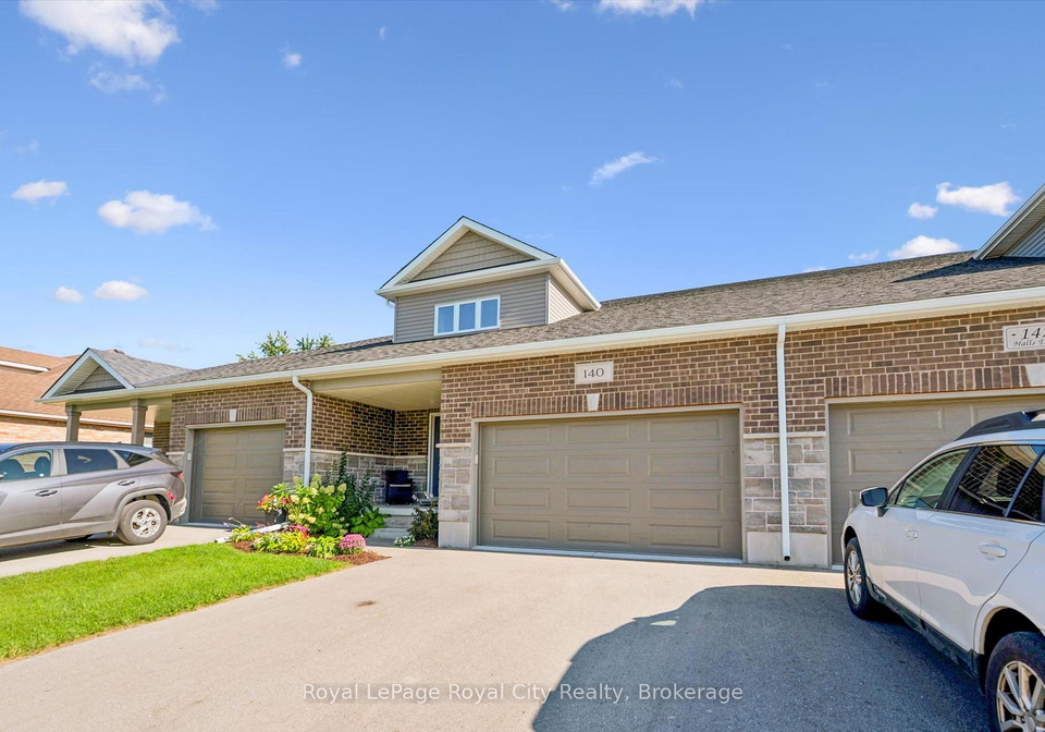 140-halls-drive-centre-wellington-ontario-x13791610
