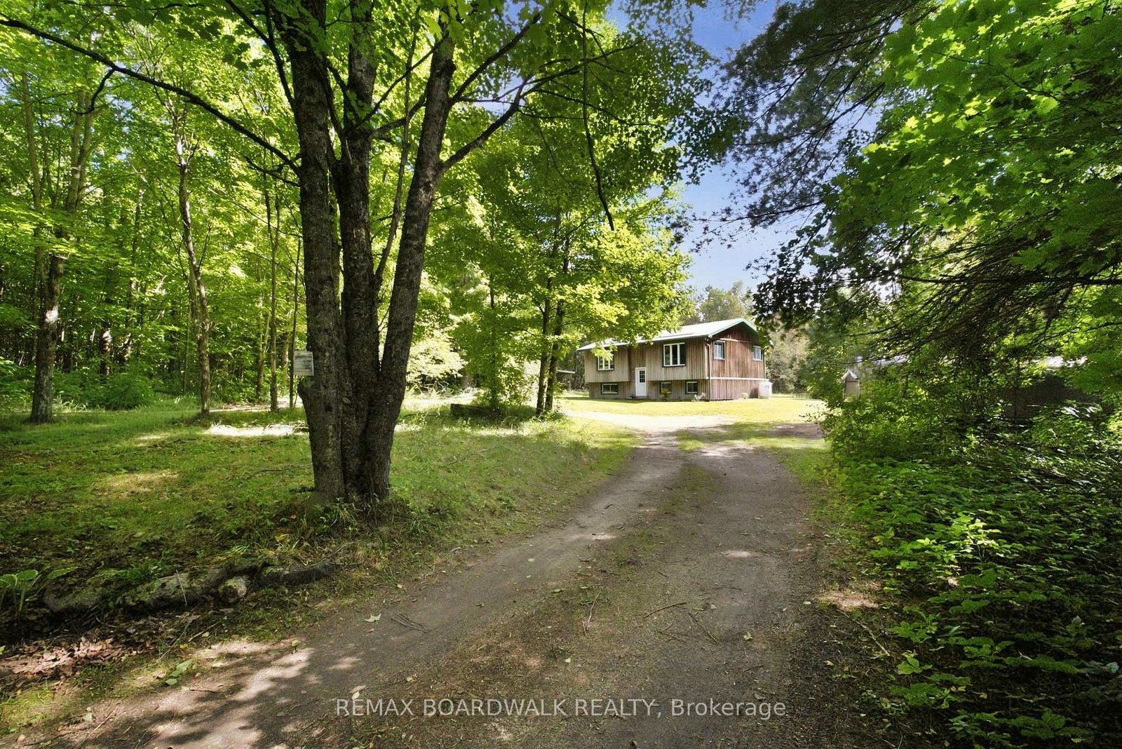 6043-511-highway-lanark-highlands-ontario-x13791672