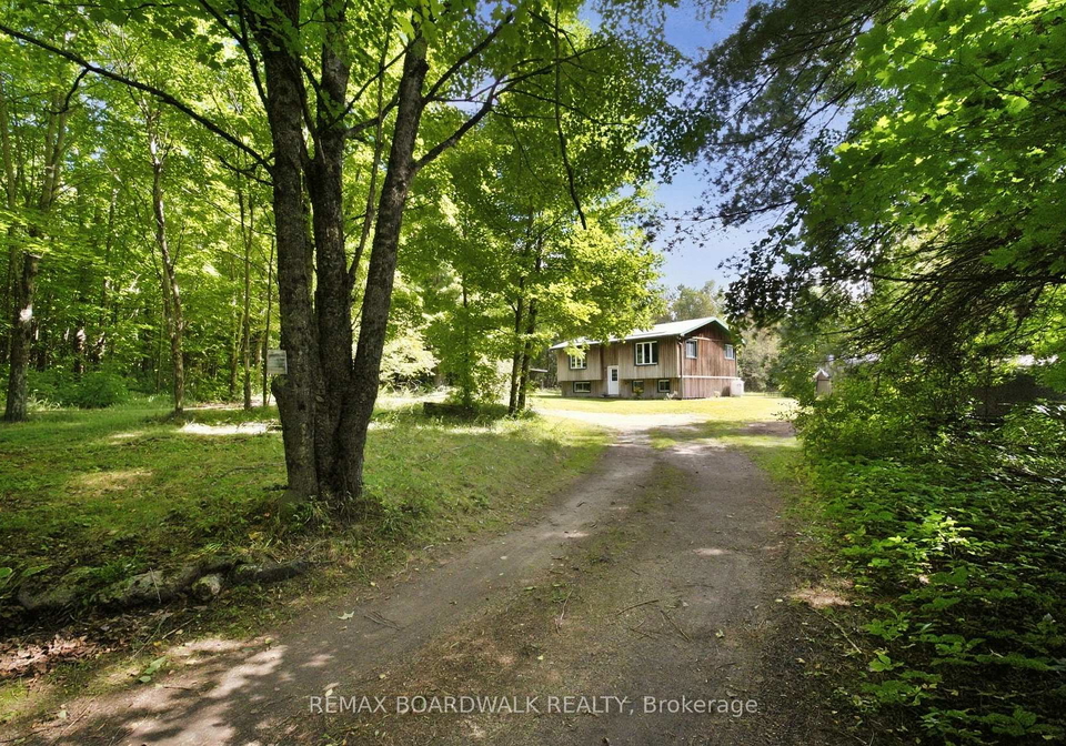 6043-511-highway-lanark-highlands-ontario-x13791672