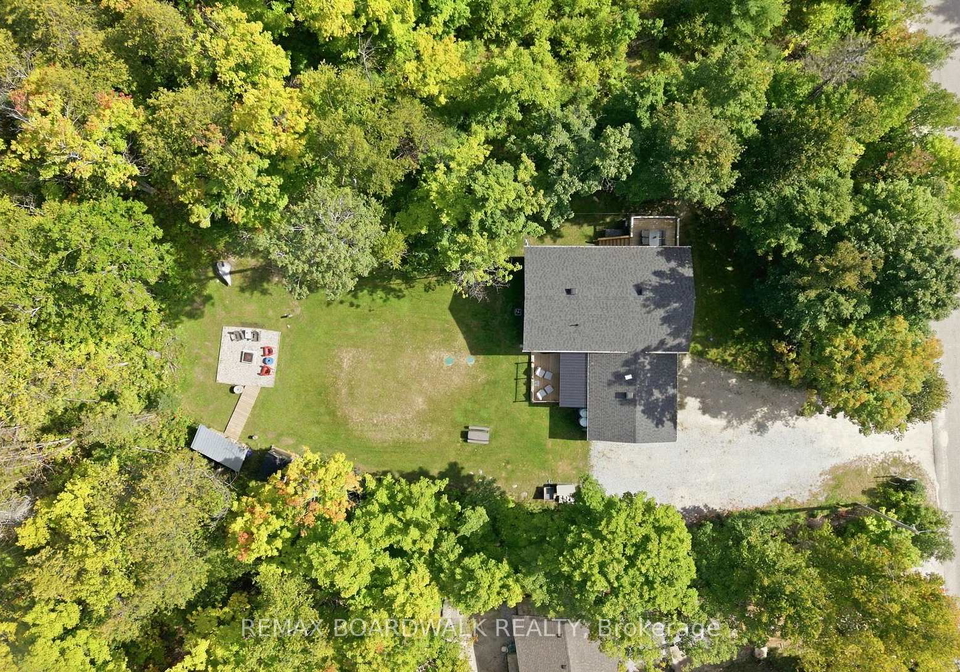 176-maple-street-lanark-highlands-ontario-x13791724