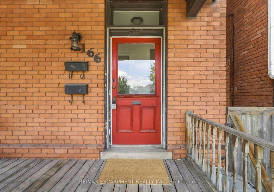 166-emerald-street-s-hamilton-ontario-x13791854