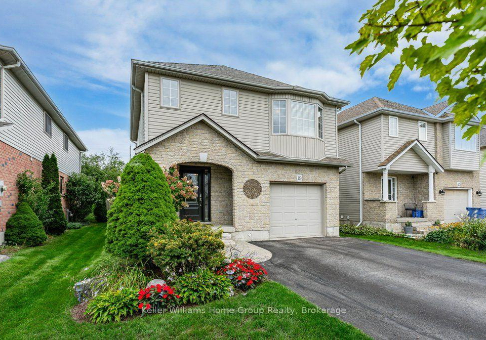 19-peglar-crescent-centre-wellington-ontario-x13792092