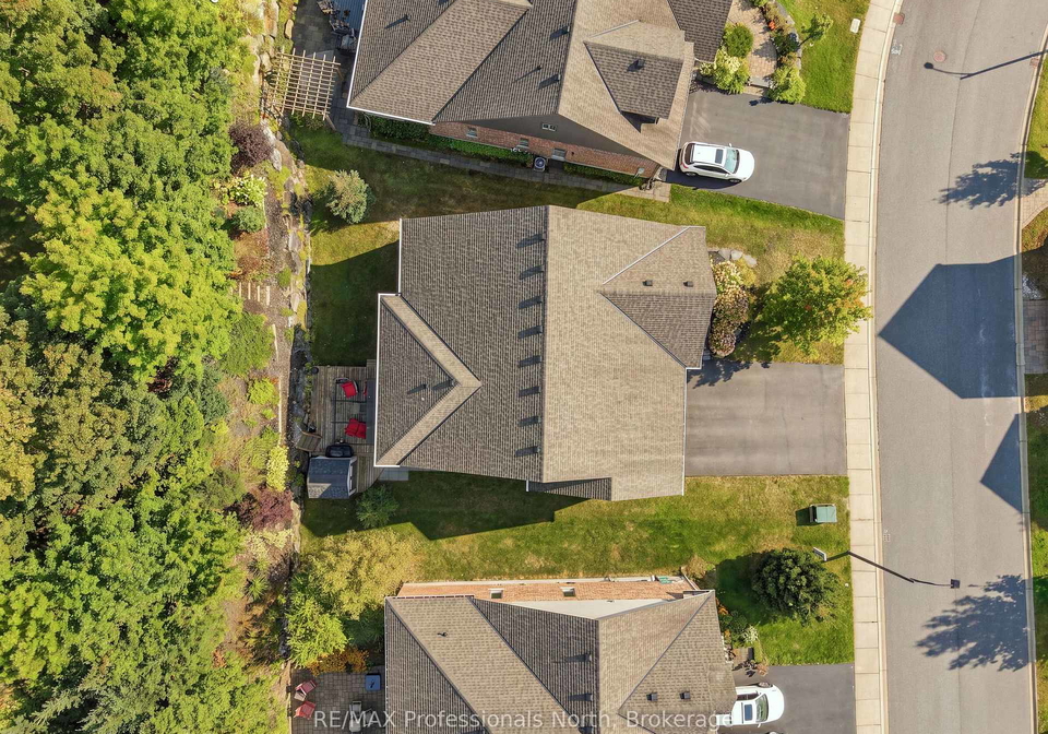 19-selkirk-drive-huntsville-ontario-x13792112