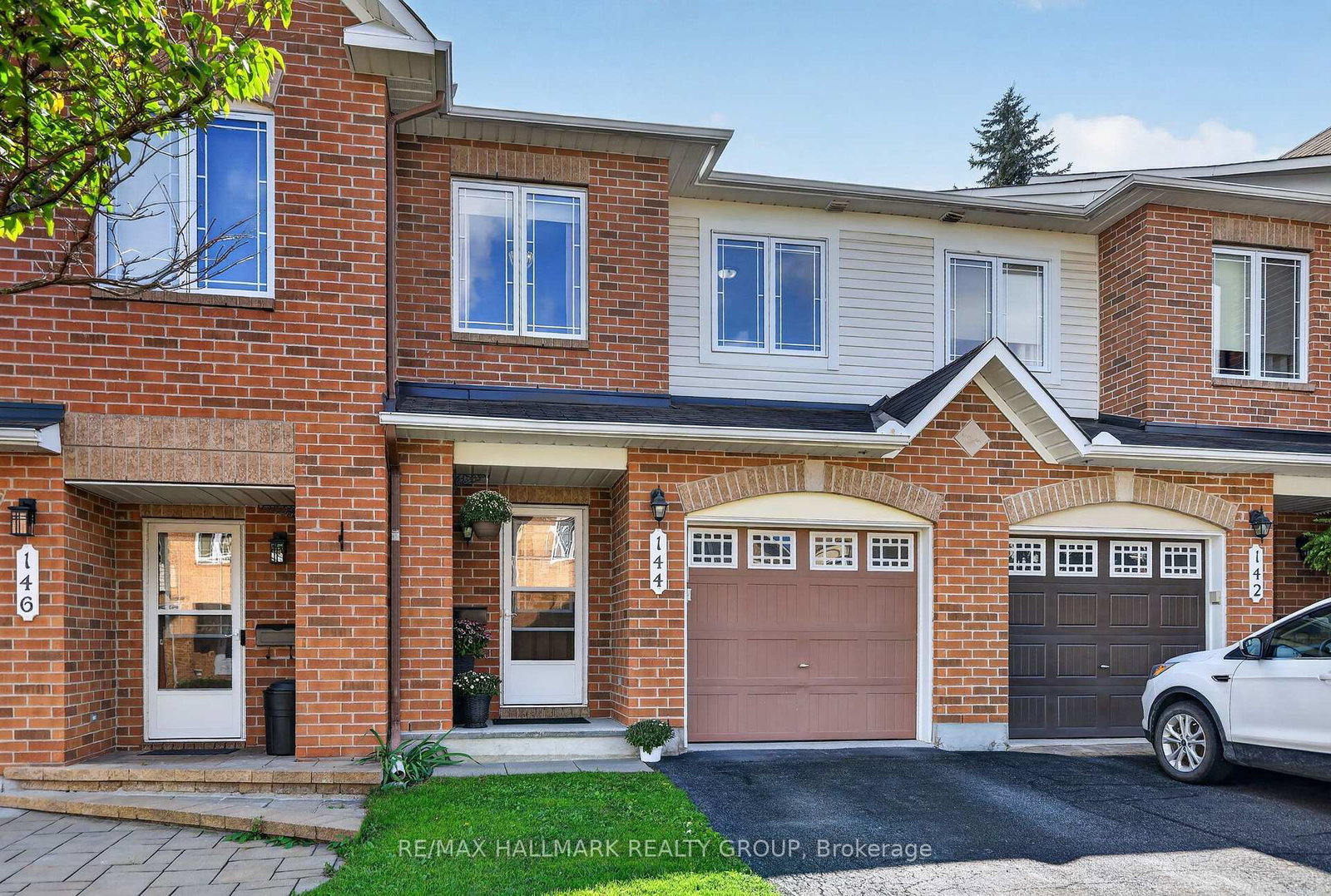 144-marrissa-avenue-ottawa-ontario-x13792196