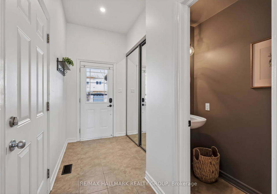 144-marrissa-avenue-ottawa-ontario-x13792196
