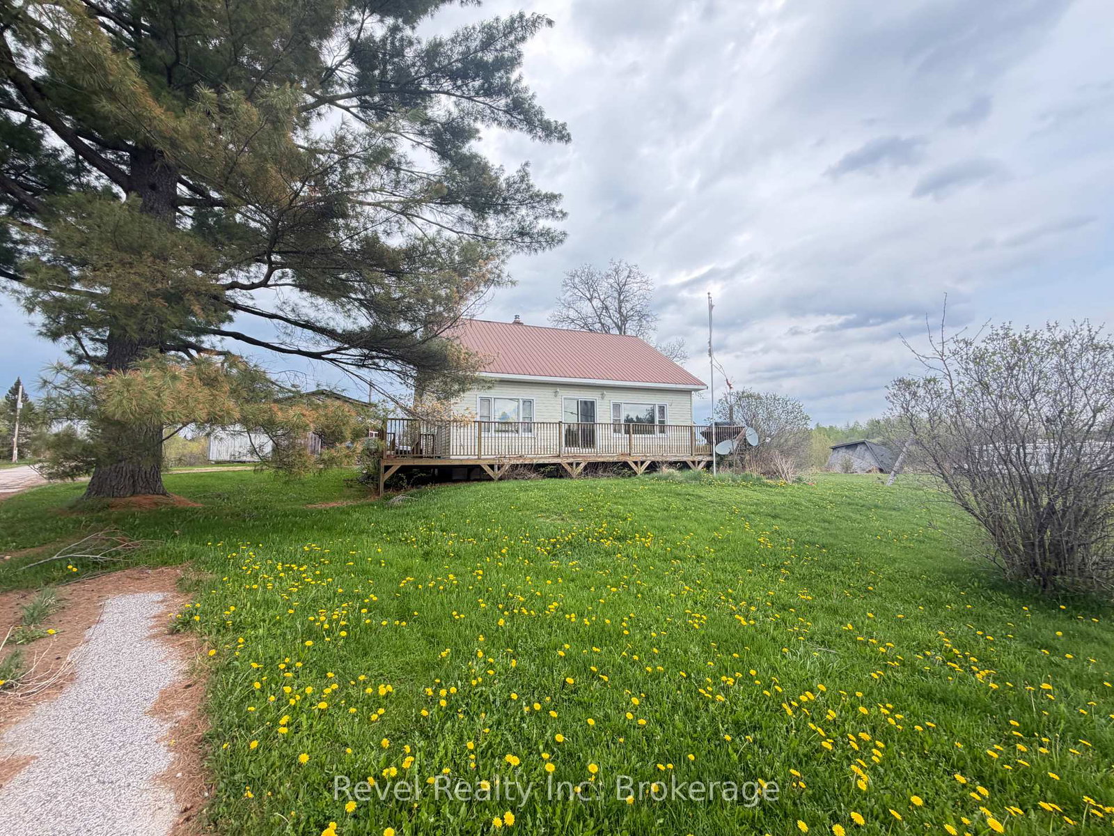 8-trailaine-road-parry-sound-remote-area-ontario-x13792382