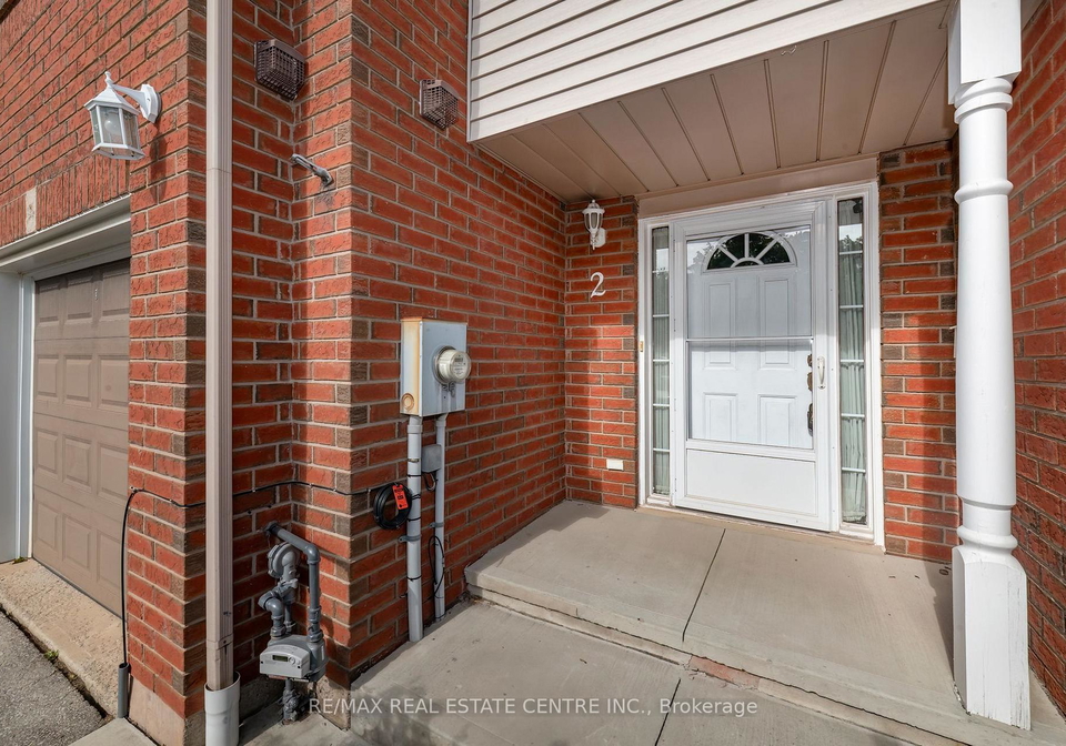 2-walker-court-grimsby-ontario-x13792644