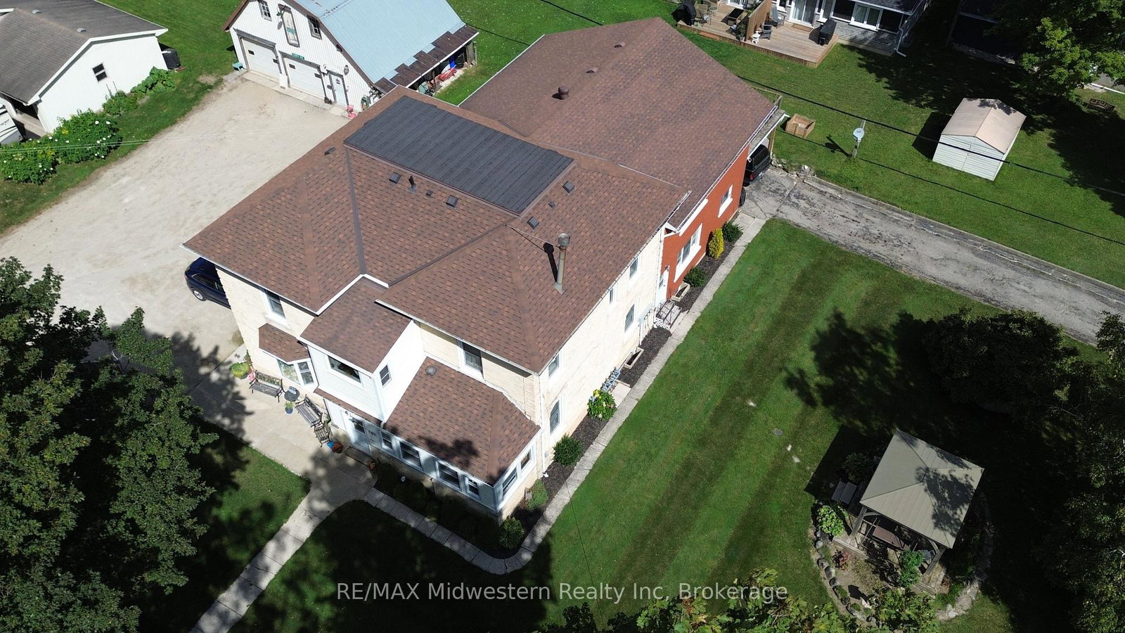 163-john-street-s-minto-ontario-x13792728