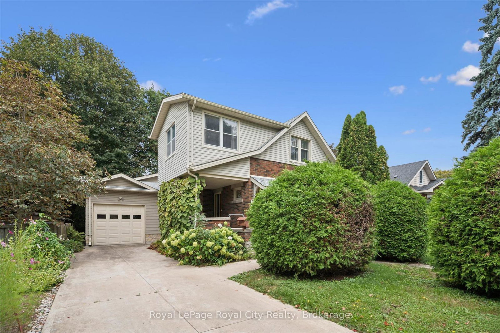 371-gowrie-street-n-centre-wellington-ontario-x13792762