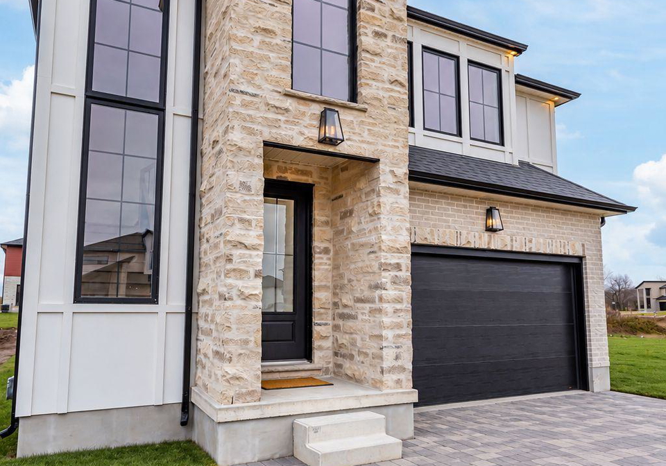 2211-darwin-crescent-london-south-ontario-x13792788