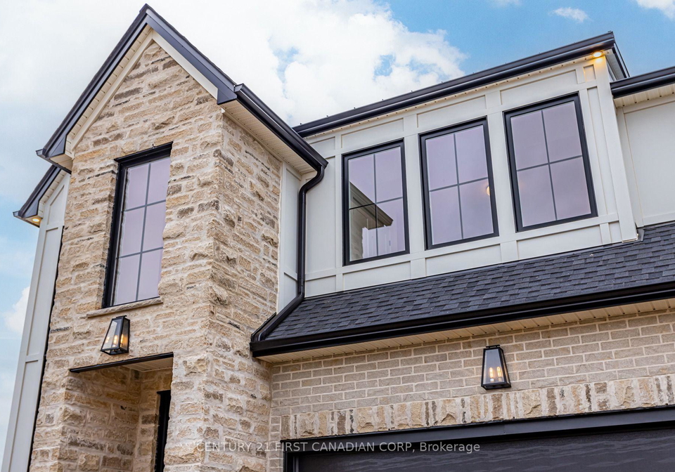 2211-darwin-crescent-london-south-ontario-x13792788