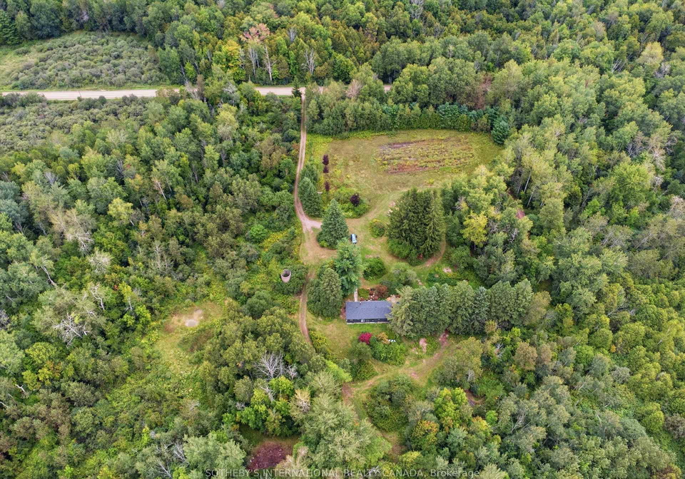 5464-8th-line-erin-ontario-x13792862