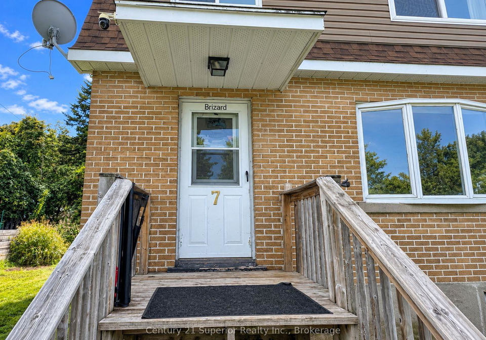 7-rouse-street-red-rock-ontario-x13792878