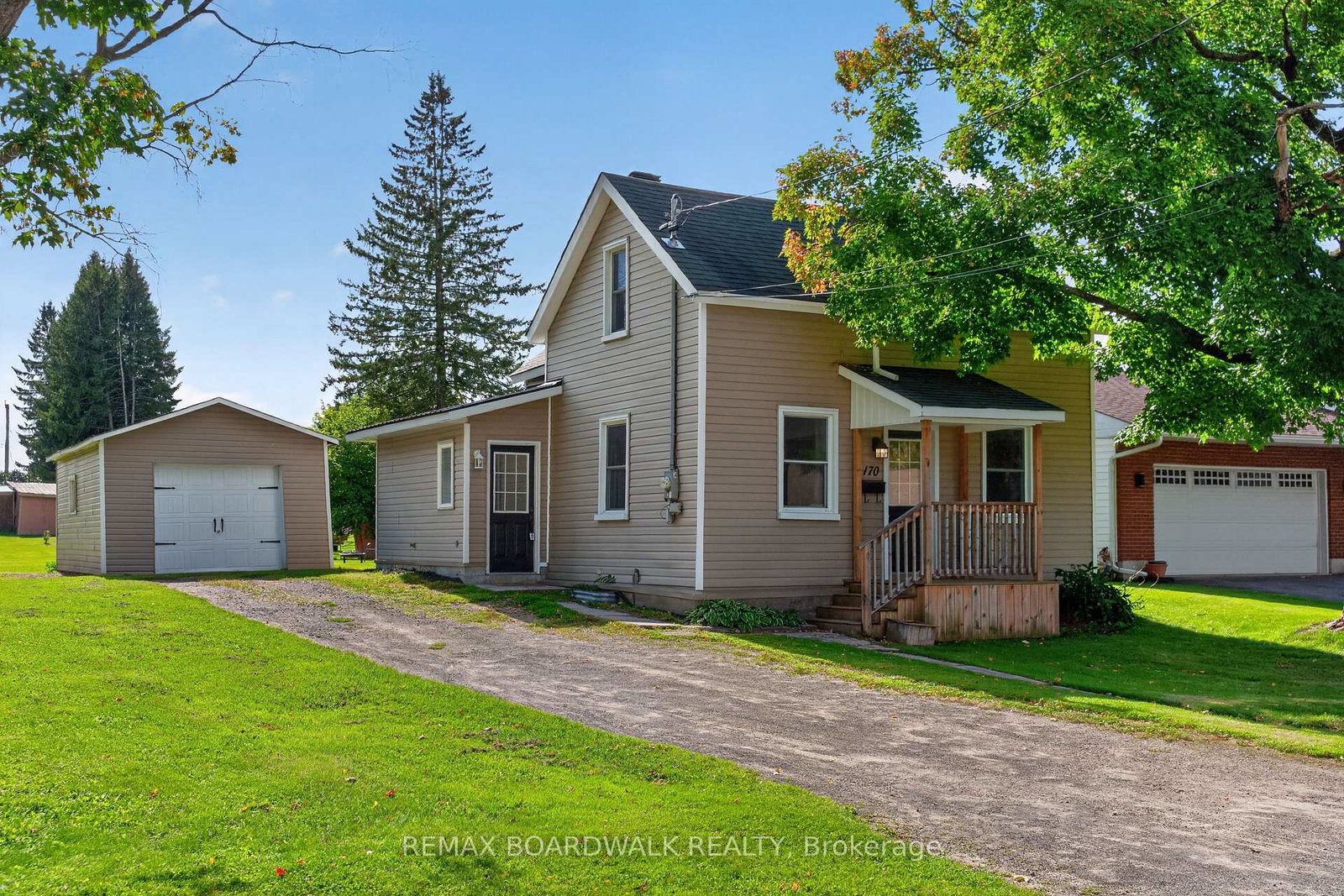 170-poole-street-mcnabbraeside-ontario-x13792994