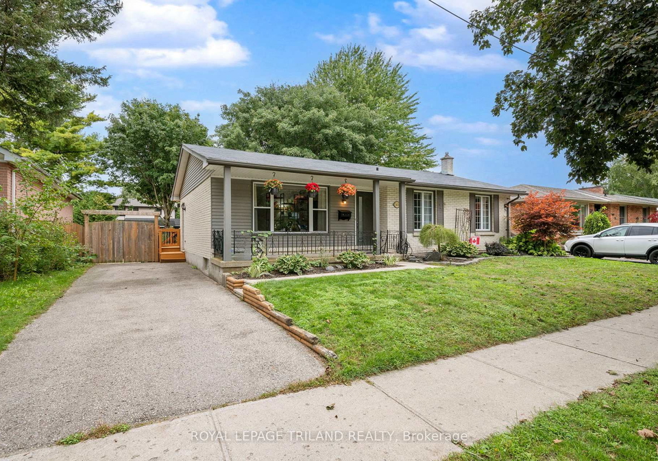 1611-trossacks-avenue-london-north-ontario-x13793042