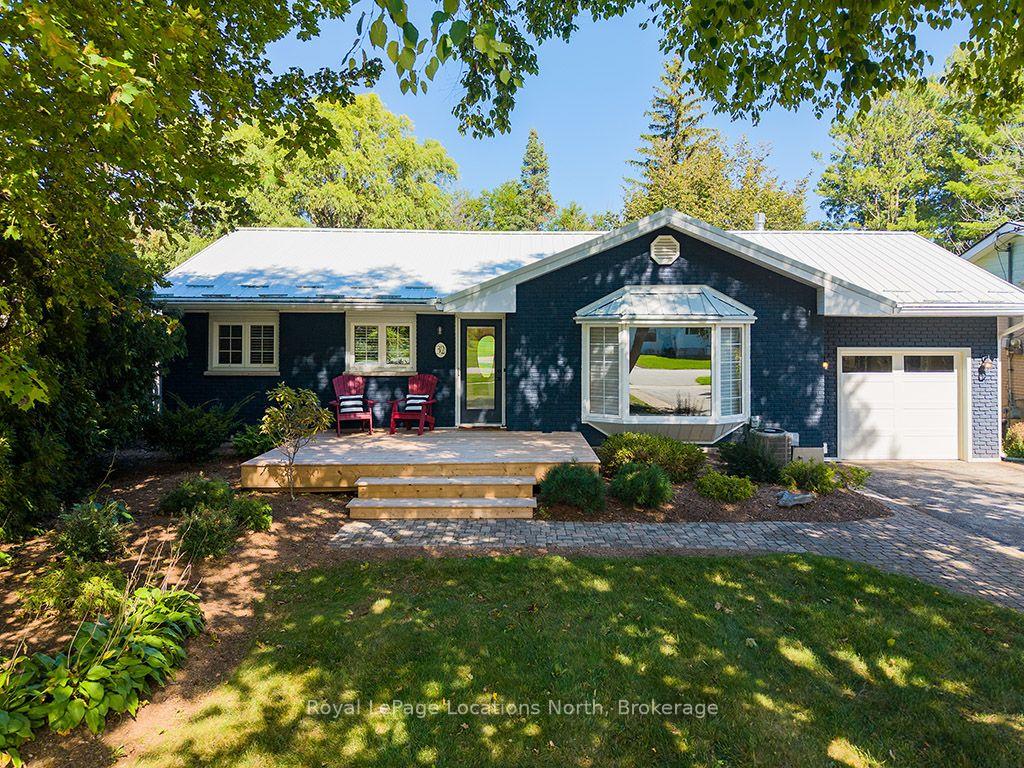32-napier-street-e-blue-mountains-ontario-x13793150