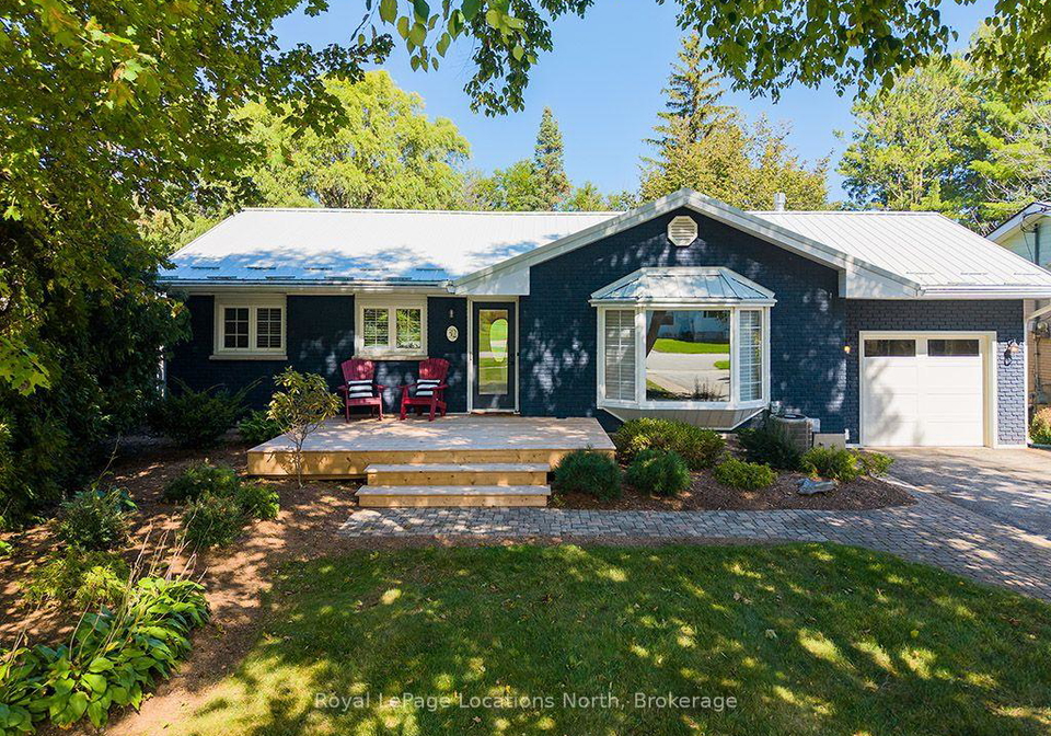 32-napier-street-e-blue-mountains-ontario-x13793150