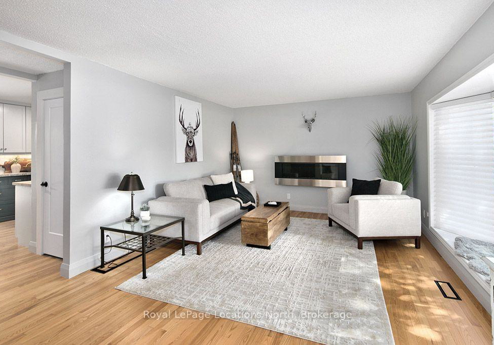 32-napier-street-e-blue-mountains-ontario-x13793150