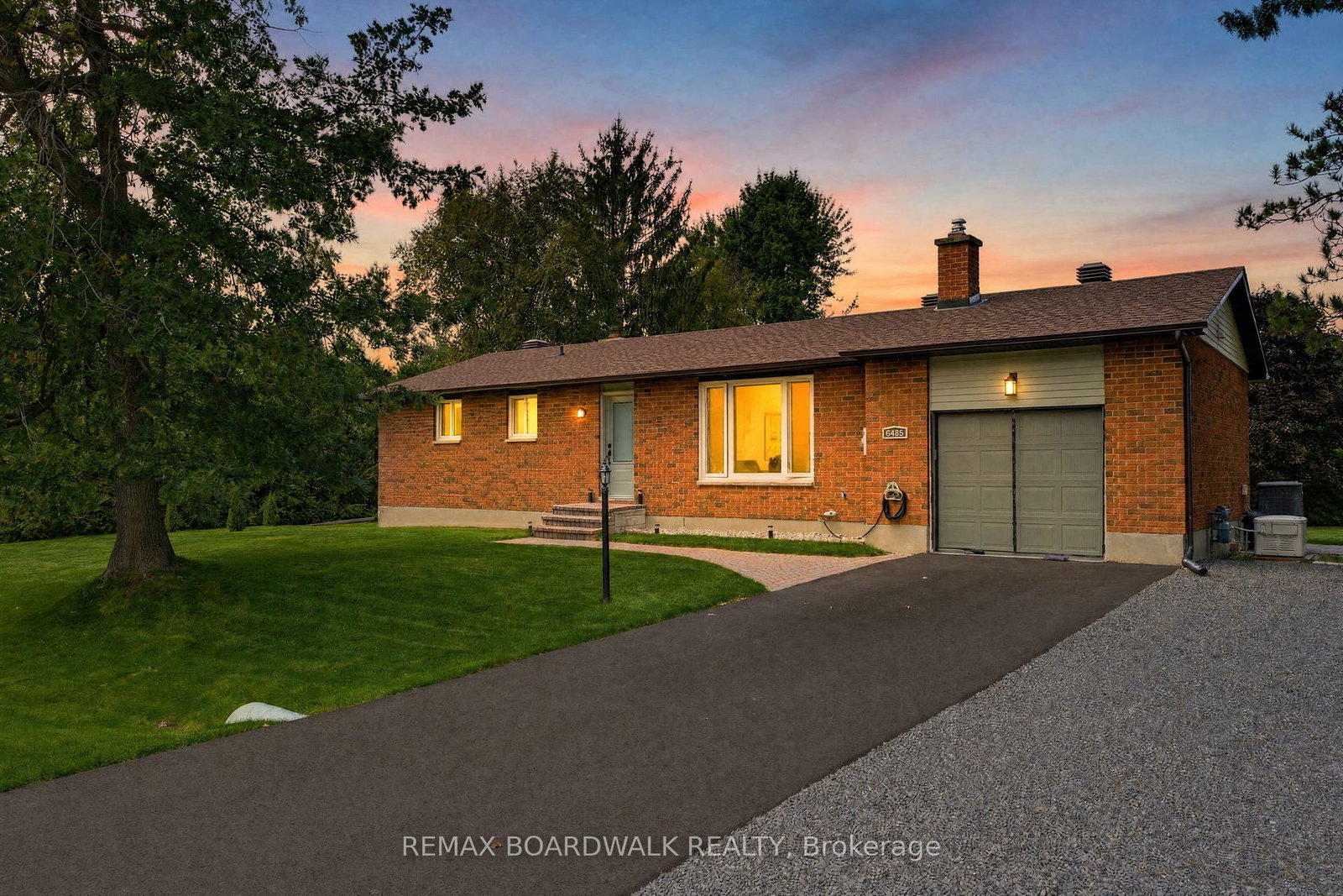 6485-doctor-blair-crescent-ottawa-ontario-x13793180