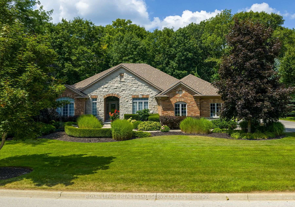 32-parkshore-place-hamilton-ontario-x13793260