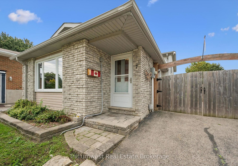 7-homestead-place-waterloo-ontario-x13793546