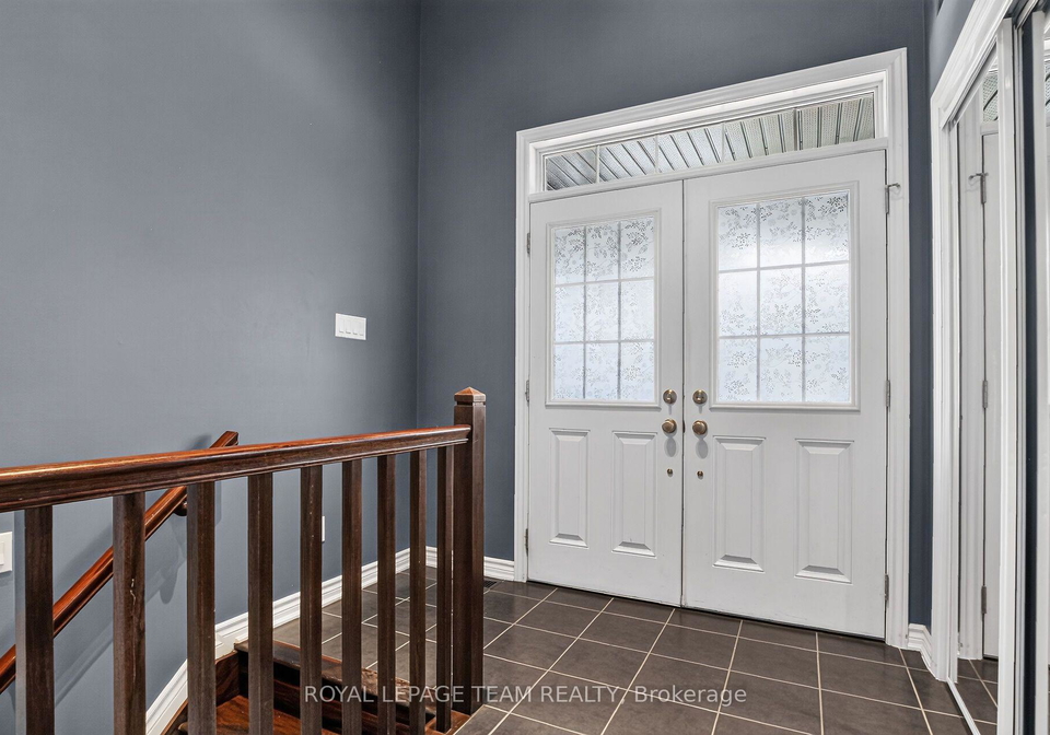 413-brigatine-avenue-ottawa-ontario-x13793776