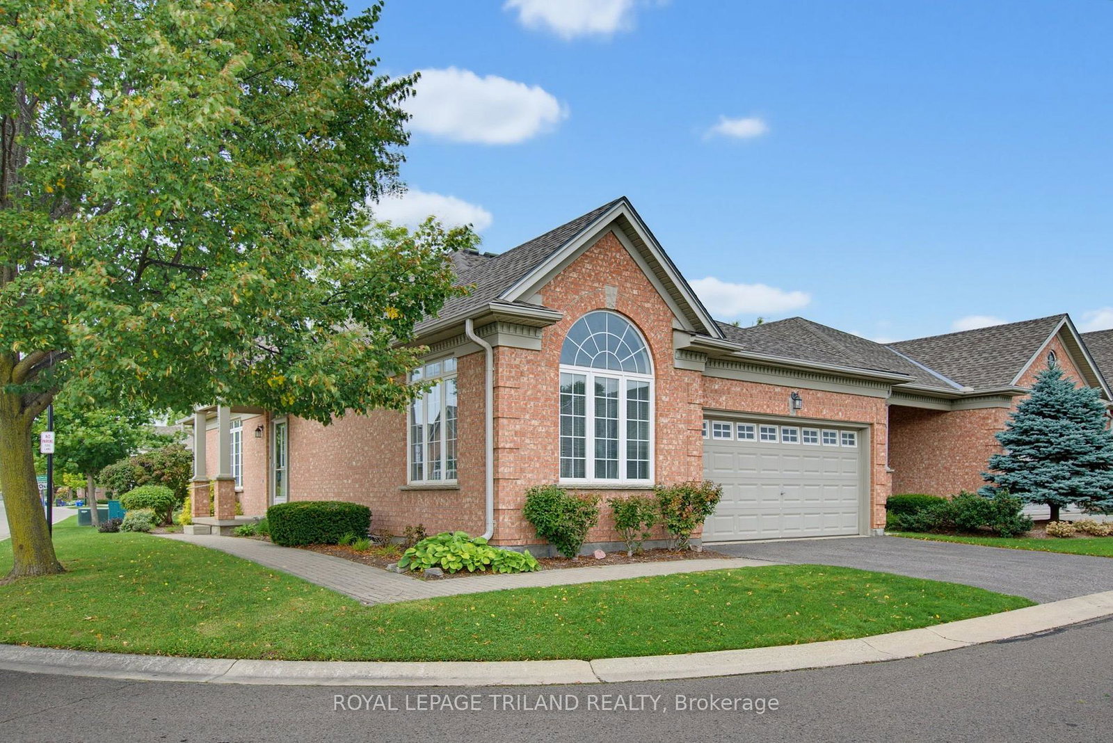 2025-meadowgate-boulevard-london-south-ontario-x13793884